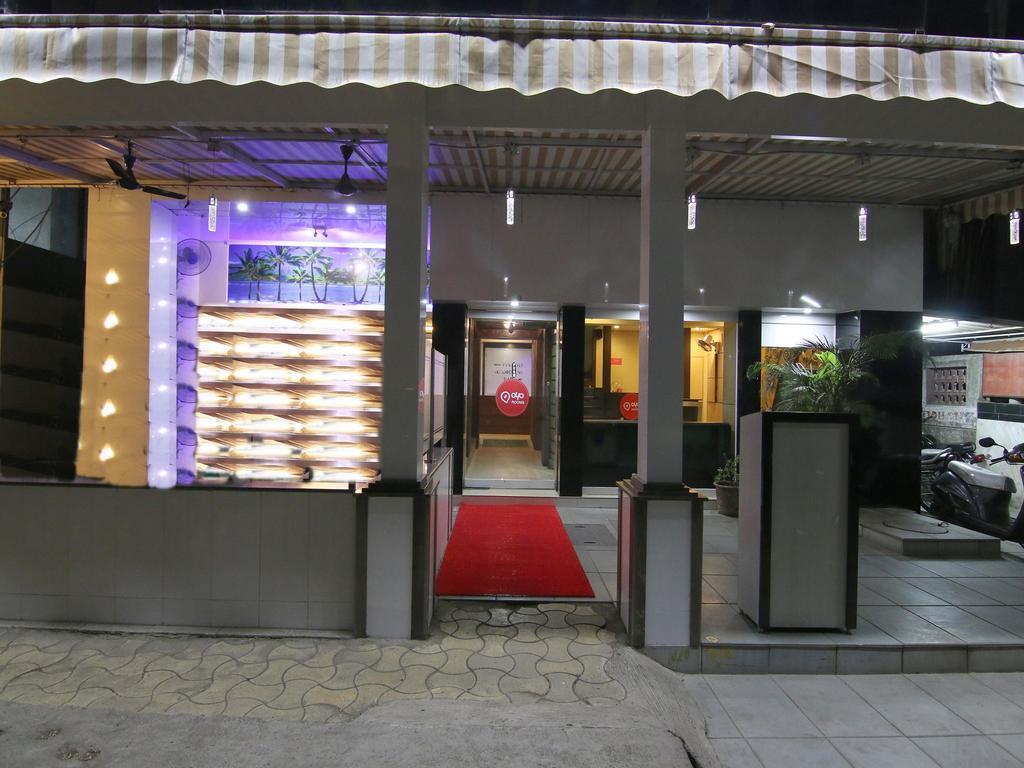Hotel Panvel Palace 外观 照片